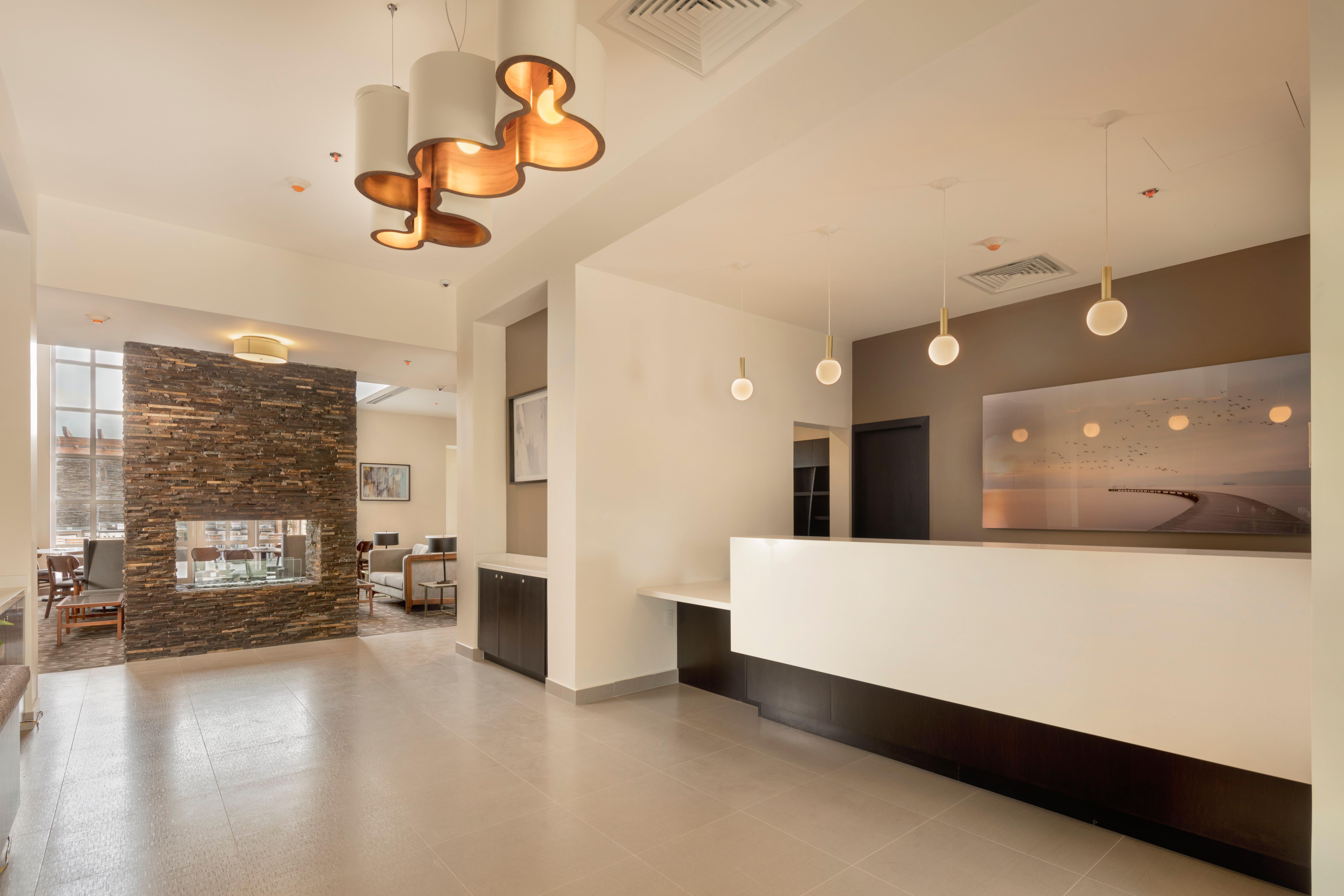 Staybridge Suites Silao By Ihg Exterior foto