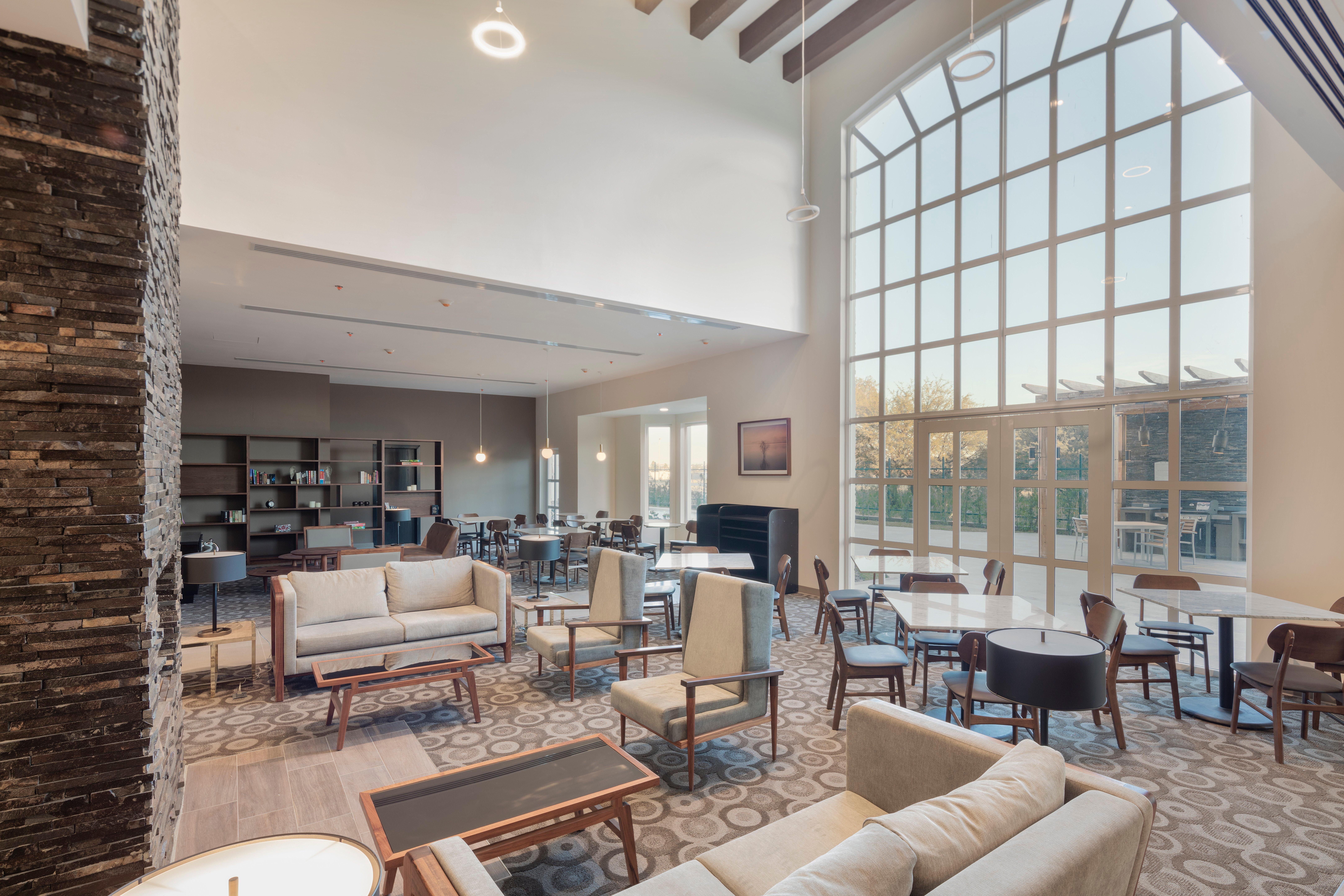 Staybridge Suites Silao By Ihg Exterior foto